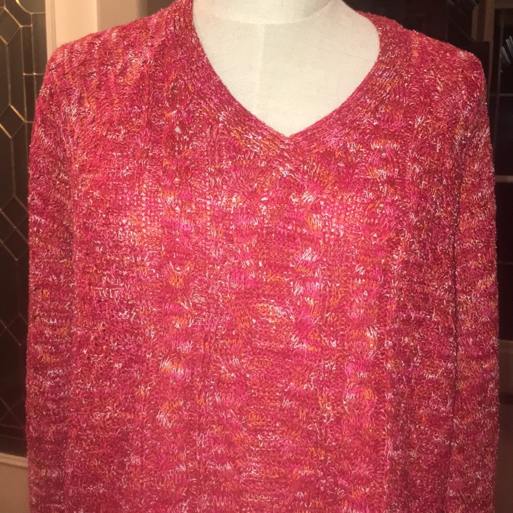 BNWOT bright red v-neck cable knit sweater in Lge - Picture 2 of 8